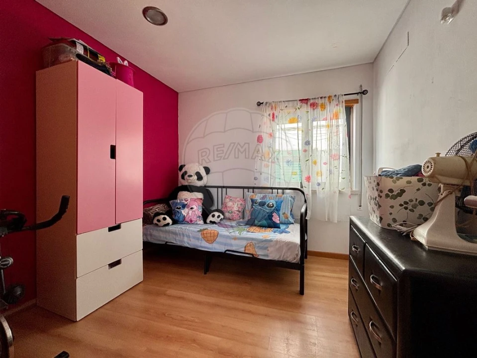 Moradia T3 para Venda em Fanhões Foto 8