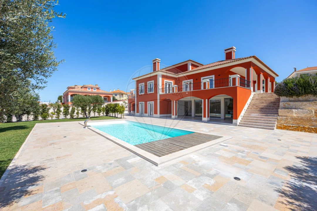 Moradia T6 para Venda em São Pedro da Cadeira Foto 1