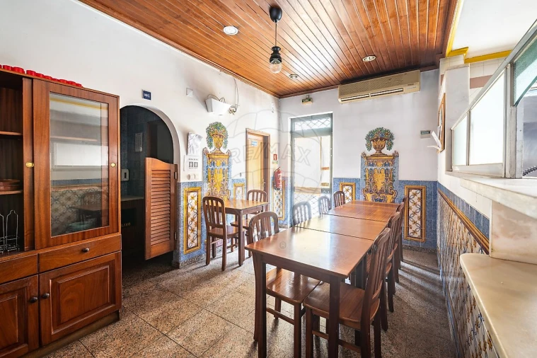 Loja para Venda em Castanheira do Ribatejo e Cachoeiras Foto 3