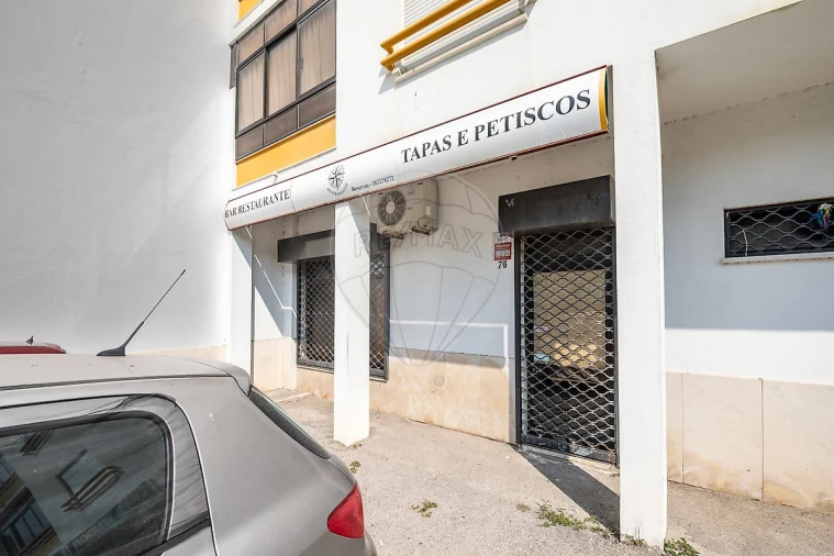 Loja para Venda em Castanheira do Ribatejo e Cachoeiras Foto 2