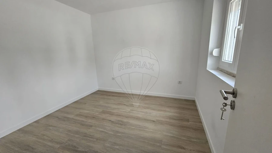 Moradia T4 para Venda em Alcanena e Vila Moreira Foto 10