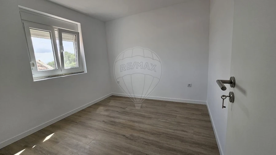 Moradia T4 para Venda em Alcanena e Vila Moreira Foto 12