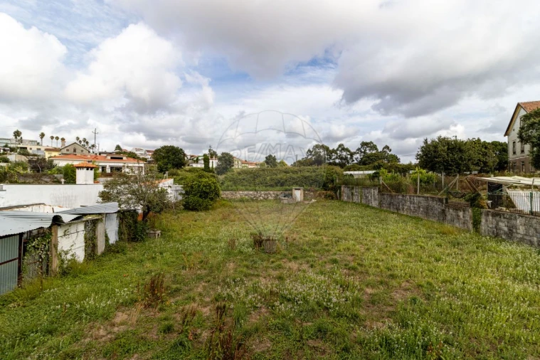 Moradia T3 para Venda em Vila de Cucujães Foto 30
