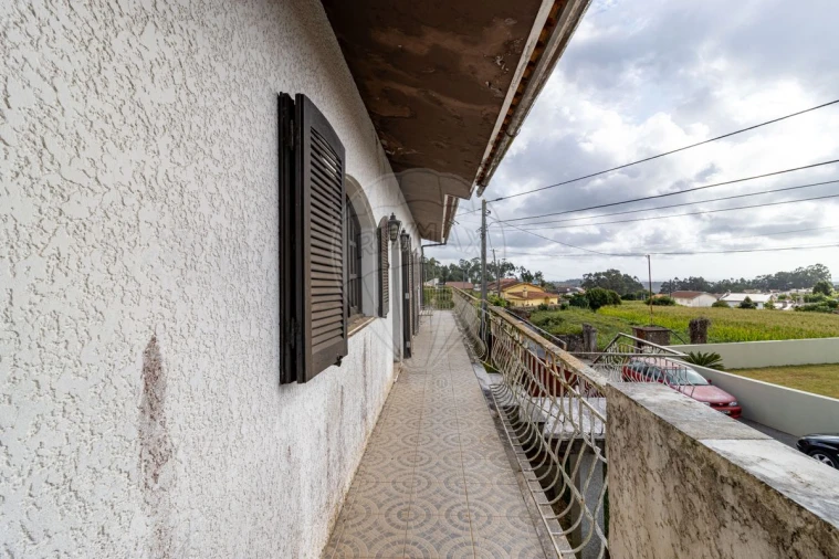 Moradia T3 para Venda em Vila de Cucujães Foto 16