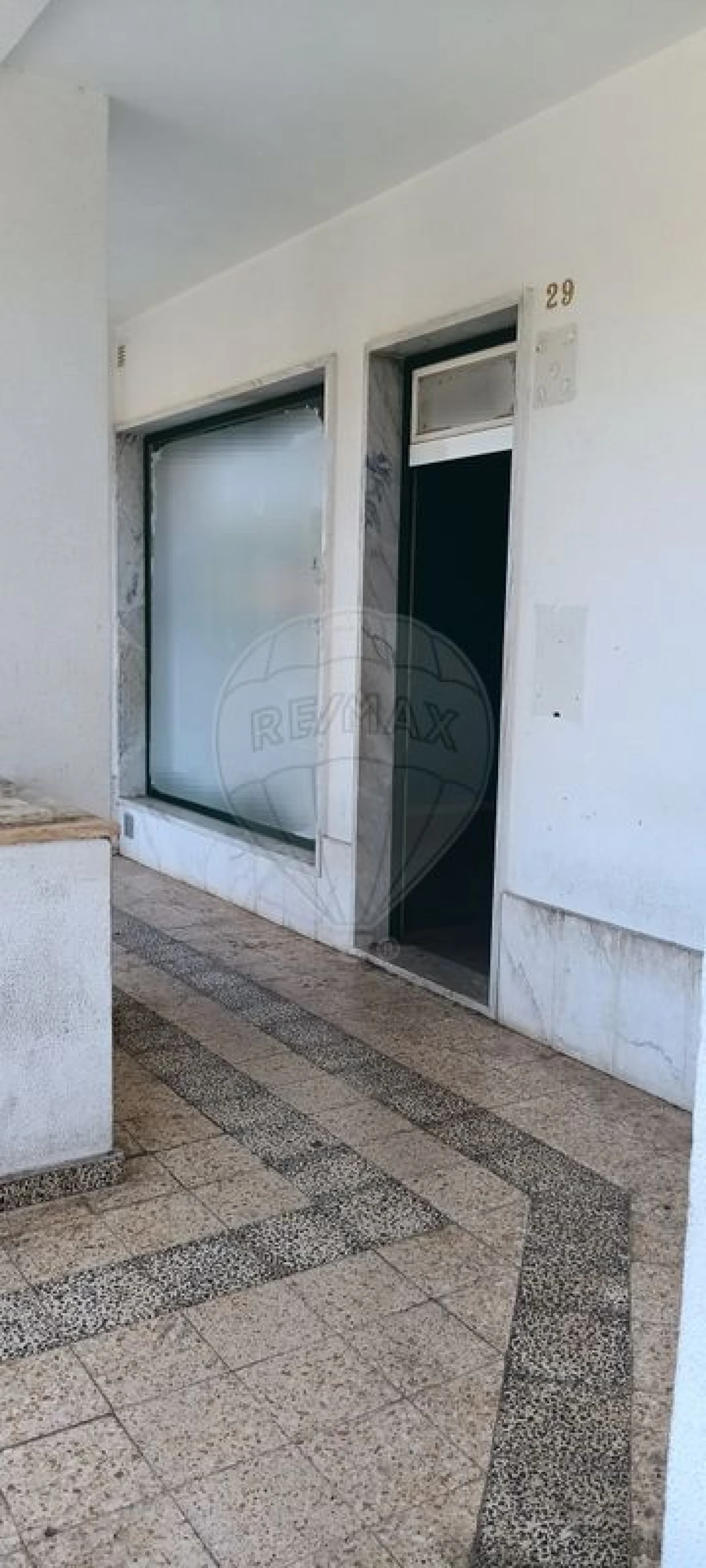 Loja para Venda em Barcarena Foto 2