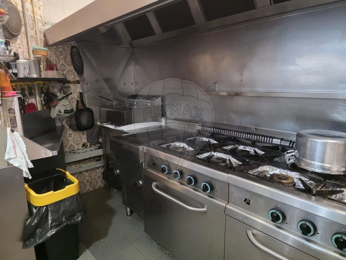 Negócio para Venda em Póvoa de Santa Iria e Forte da Casa Foto 12