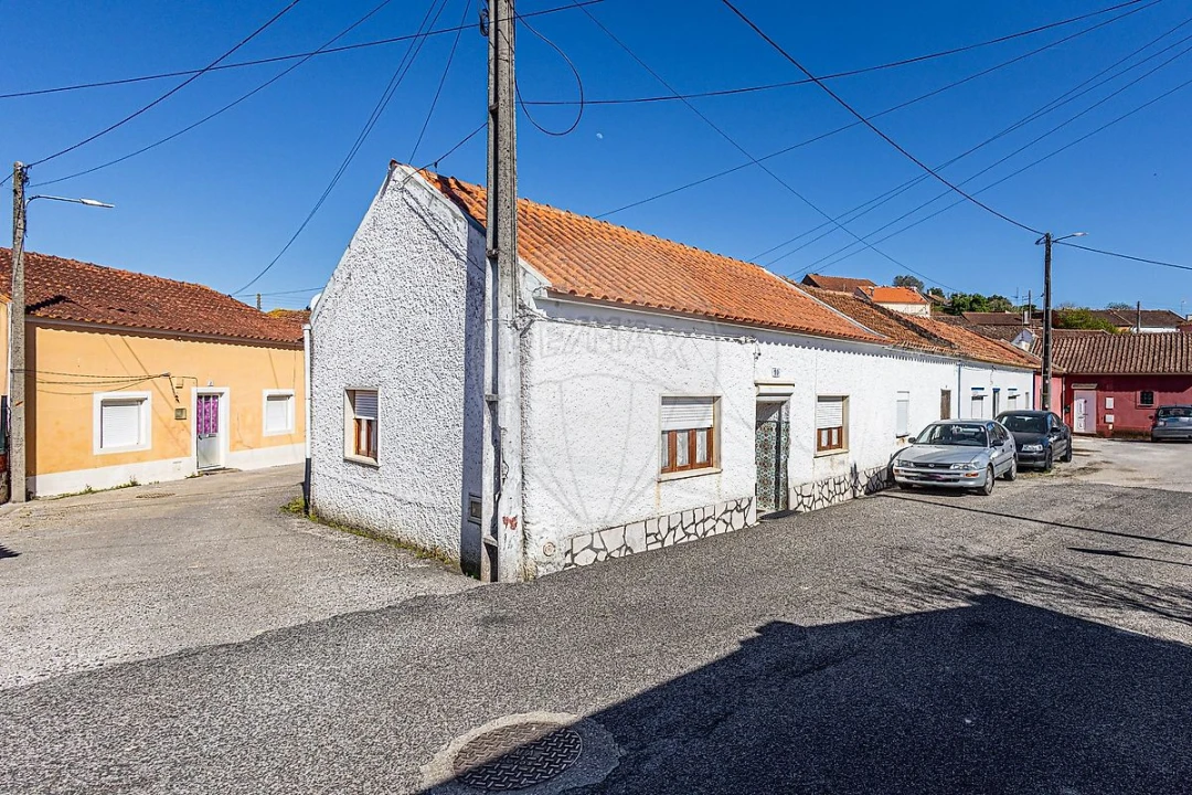 Moradia T3 para Venda em Manique do Intendente, Vila Nova de São Pedro e Maçussa Foto 36