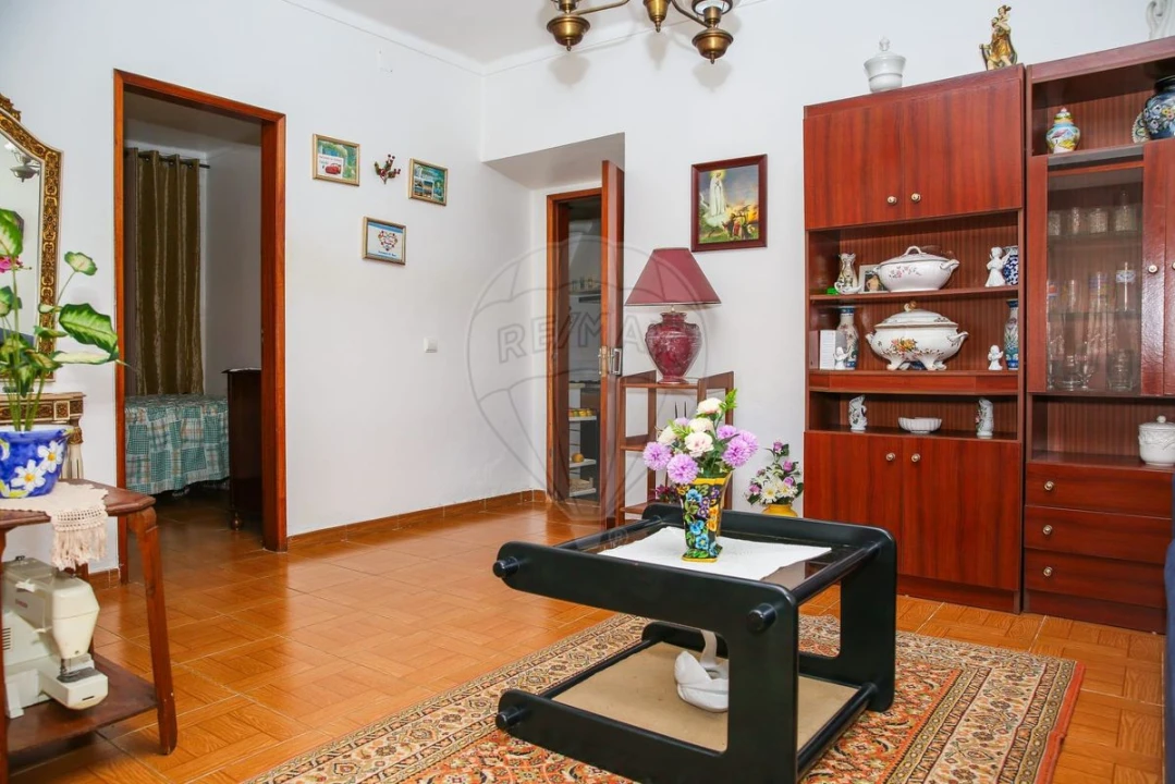 Moradia T3 para Venda em Manique do Intendente, Vila Nova de São Pedro e Maçussa Foto 8