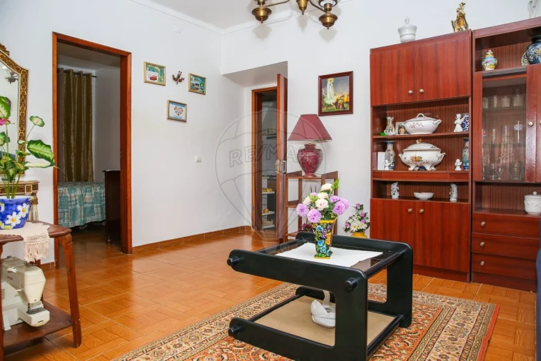 Moradia T3 para Venda em Manique do Intendente, Vila Nova de São Pedro e Maçussa Foto 9