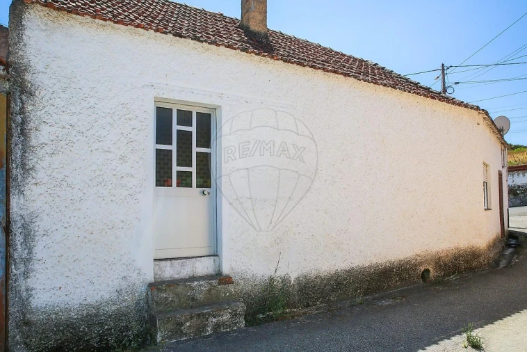 Moradia T3 para Venda em Manique do Intendente, Vila Nova de São Pedro e Maçussa Foto 4