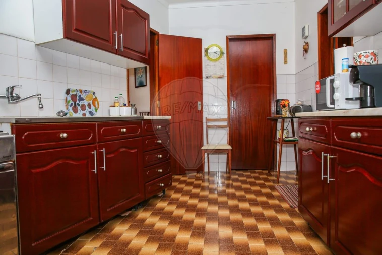 Moradia T3 para Venda em Manique do Intendente, Vila Nova de São Pedro e Maçussa Foto 11