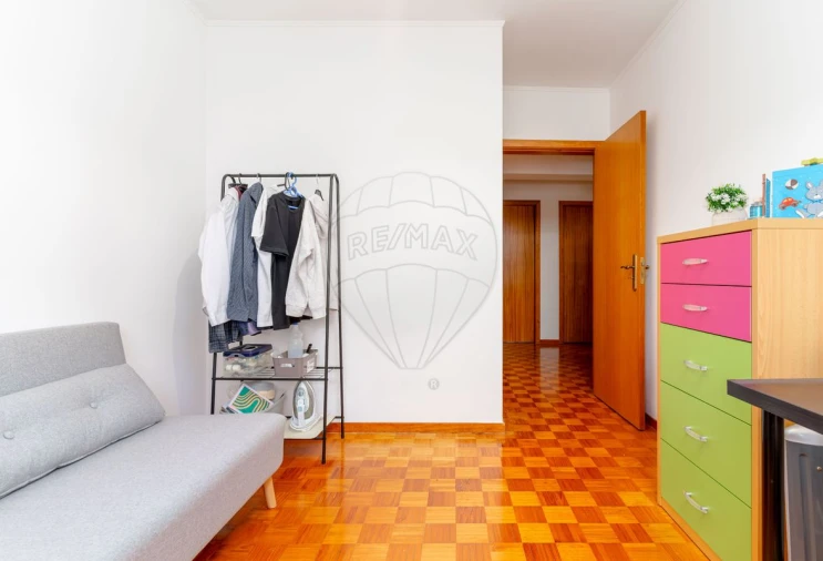 Apartamento T4 para Venda em Caparica e Trafaria Foto 6