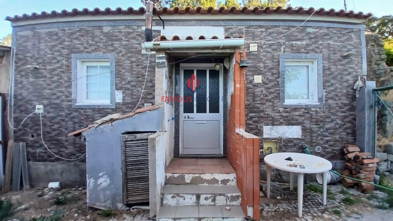 Moradia T2 para Venda em Monchique Foto 2