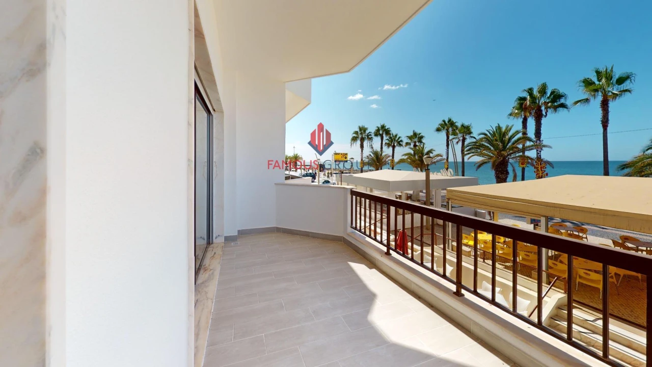 Apartamento T3 para Venda em Quarteira Foto 11