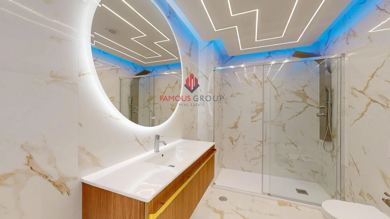 Apartamento T3 para Venda em Quarteira Foto 17