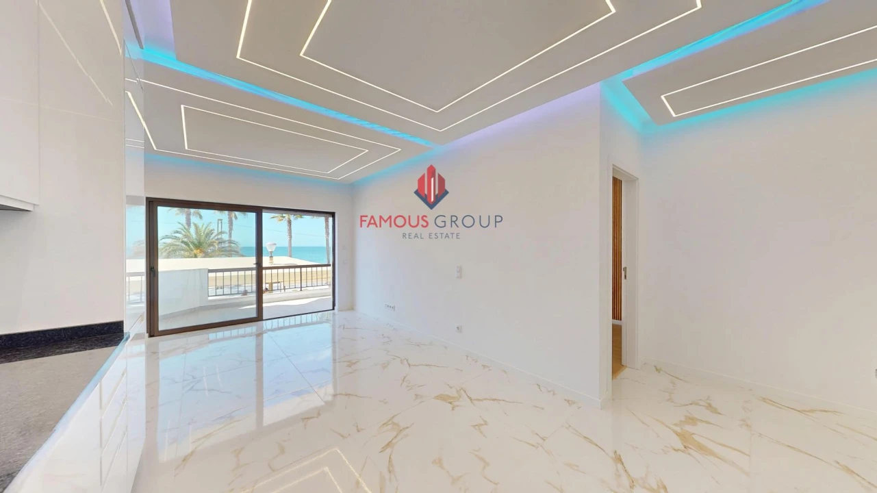 Apartamento T3 para Venda em Quarteira Foto 3