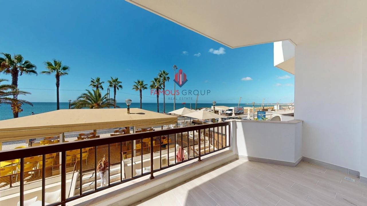 Apartamento T3 para Venda em Quarteira Foto 9