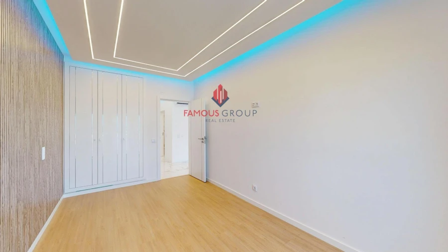 Apartamento T3 para Venda em Quarteira Foto 15