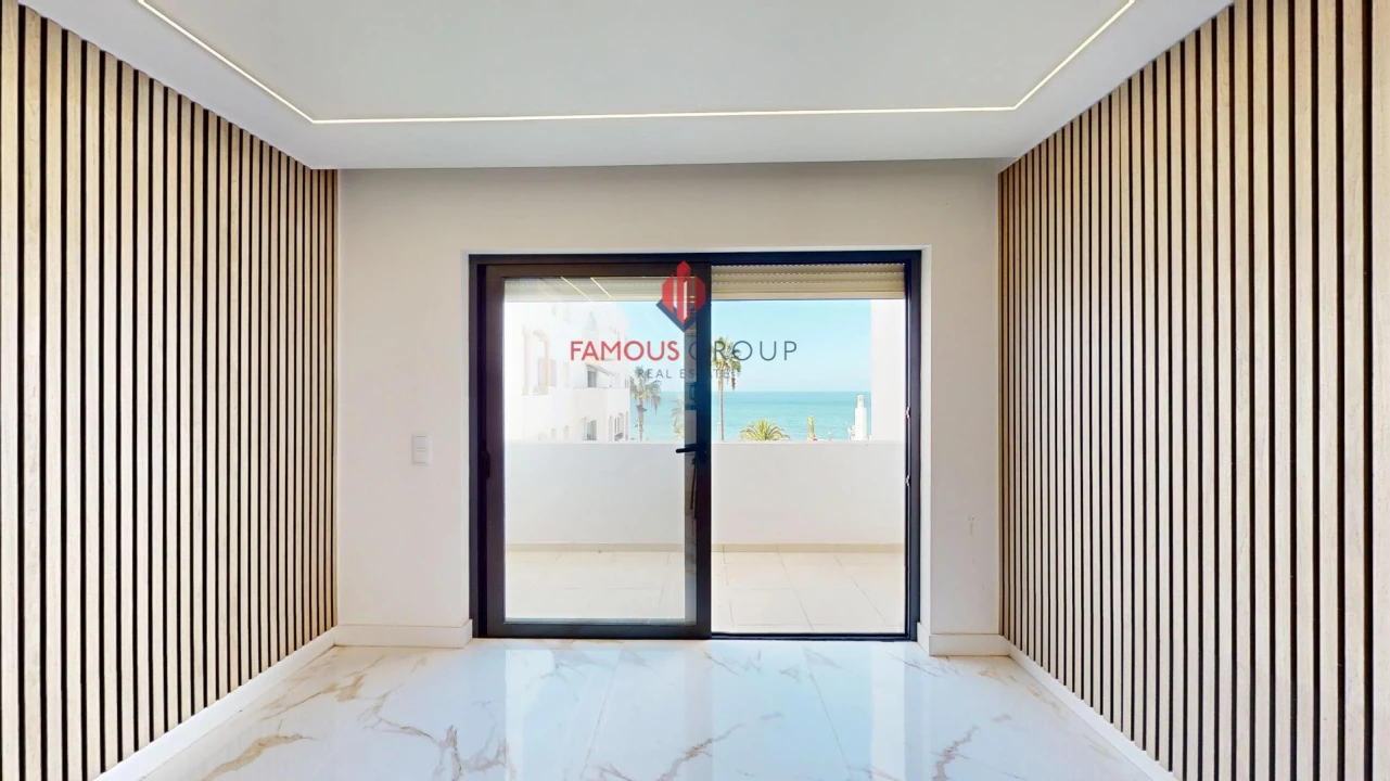 Apartamento T2 para Venda em Quarteira Foto 8