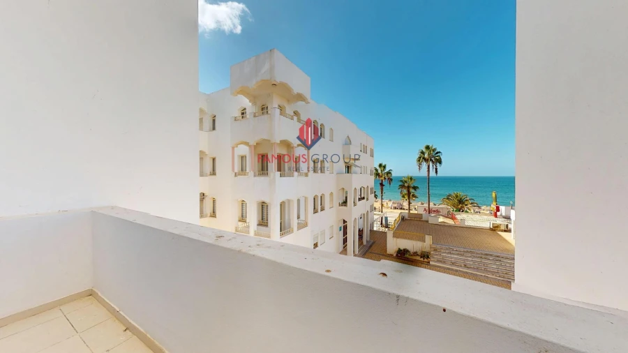 Apartamento T2 para Venda em Quarteira Foto 2