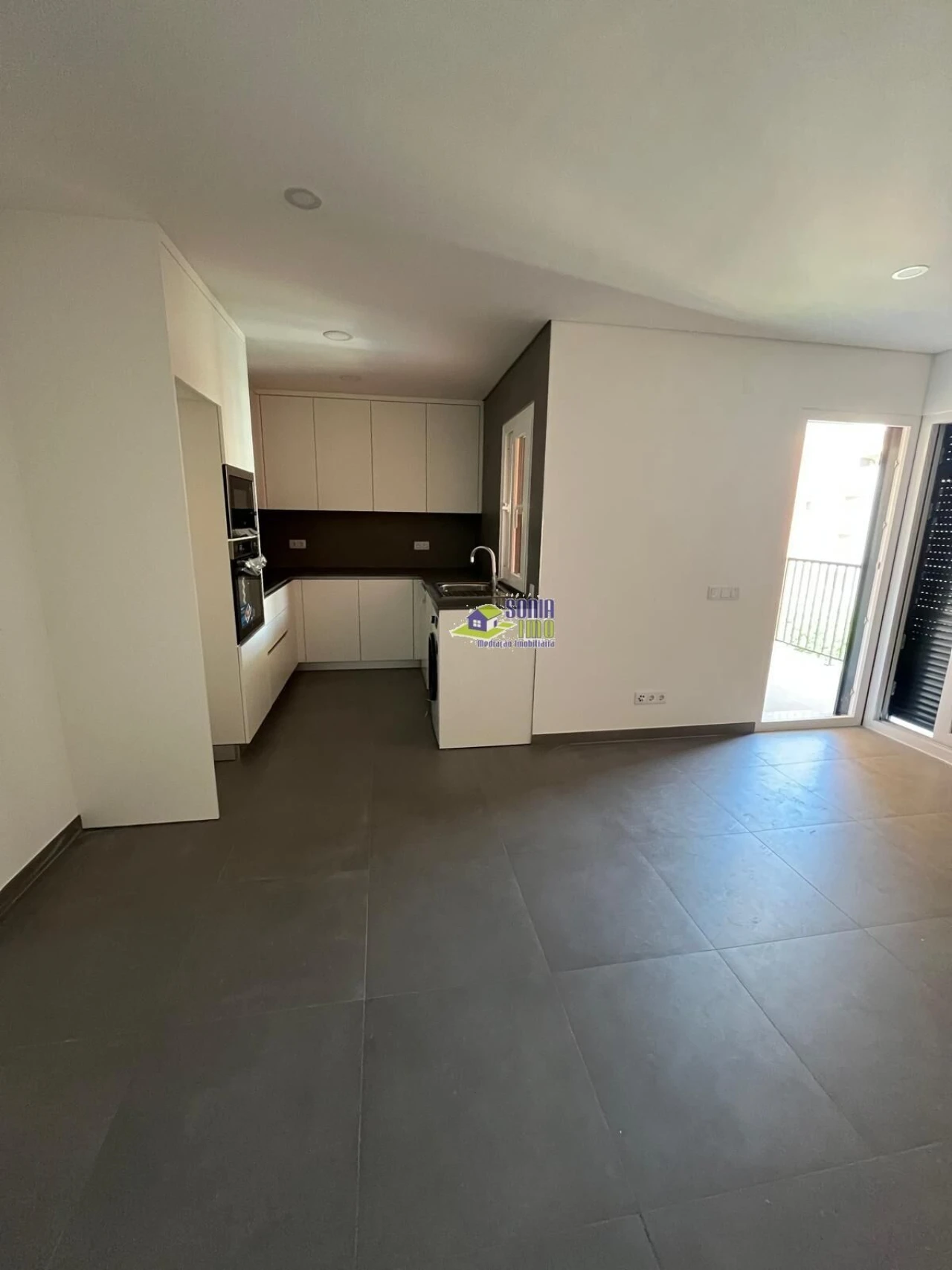 Apartamento T2 para Venda em Armação de Pera Foto 10