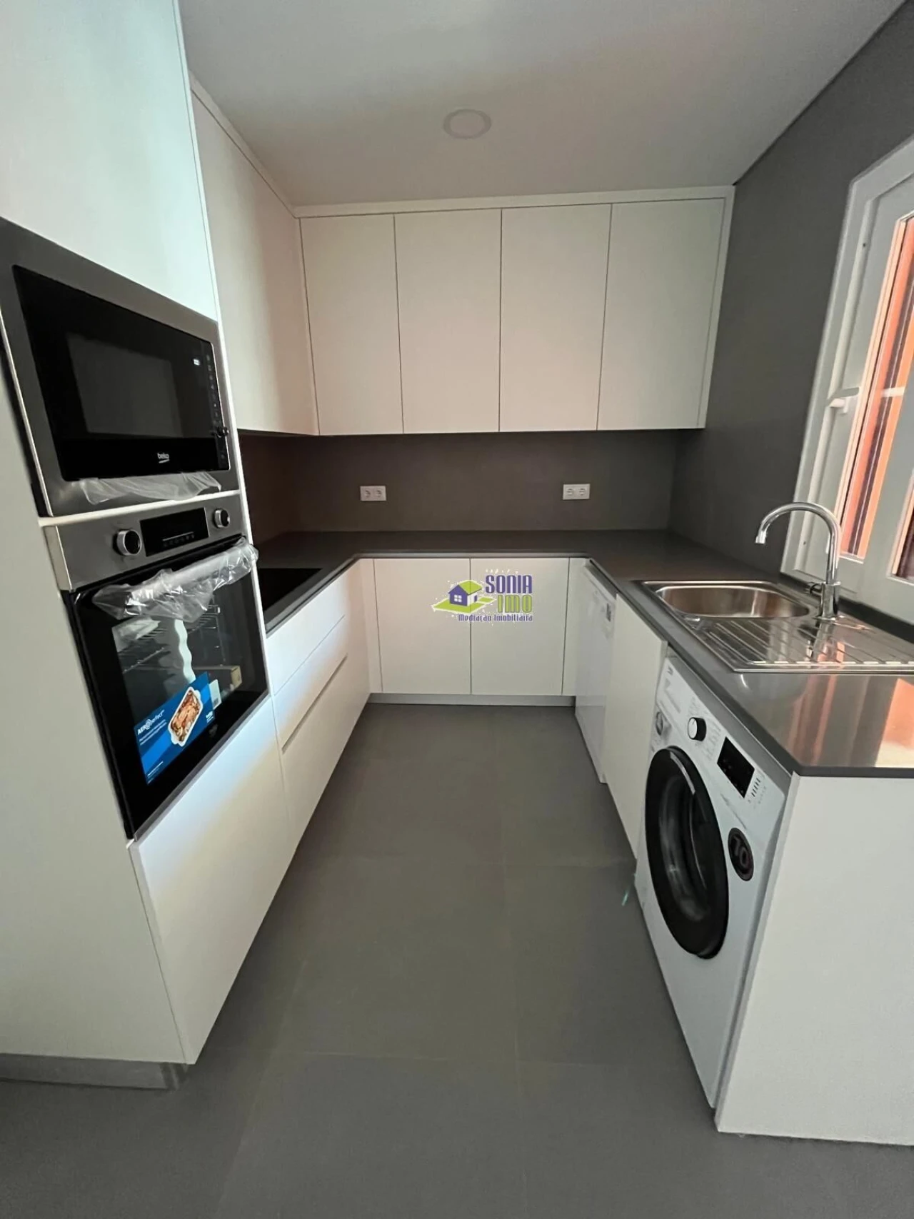 Apartamento T2 para Venda em Armação de Pera Foto 4