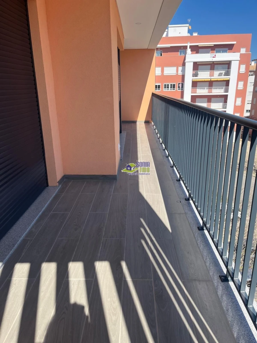 Apartamento T2 para Venda em Armação de Pera Foto 44