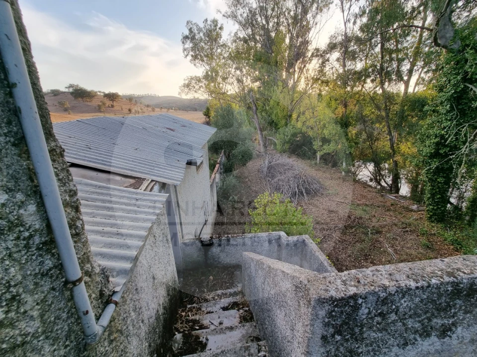 Moradia T5 para Venda em Ourique Foto 19