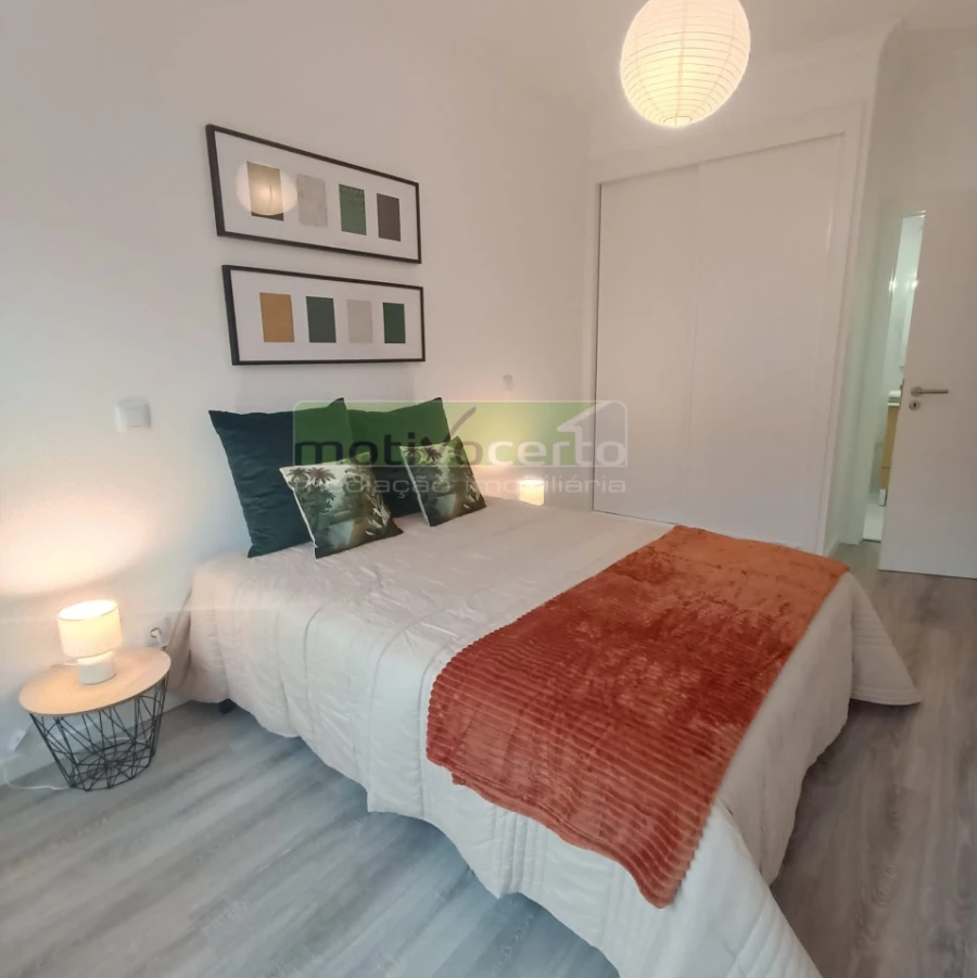 Apartamento T3 para Venda em Benfica Foto 7