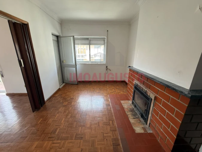 Apartamento T3 para Venda em Guarda Foto 3