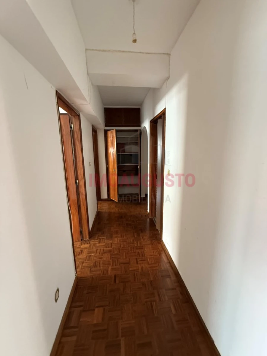 Apartamento T3 para Venda em Guarda Foto 7