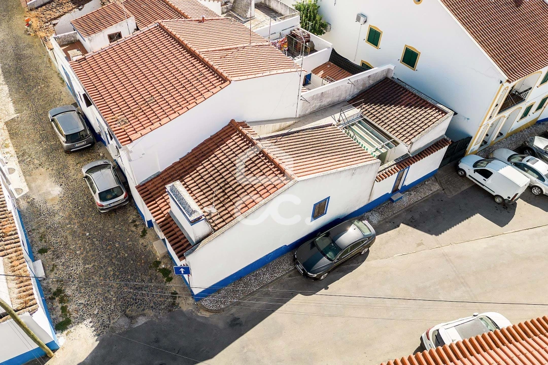 Moradia T1 para Venda em Redondo Foto 24