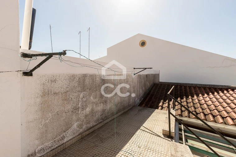 Moradia T1 para Venda em Redondo Foto 16