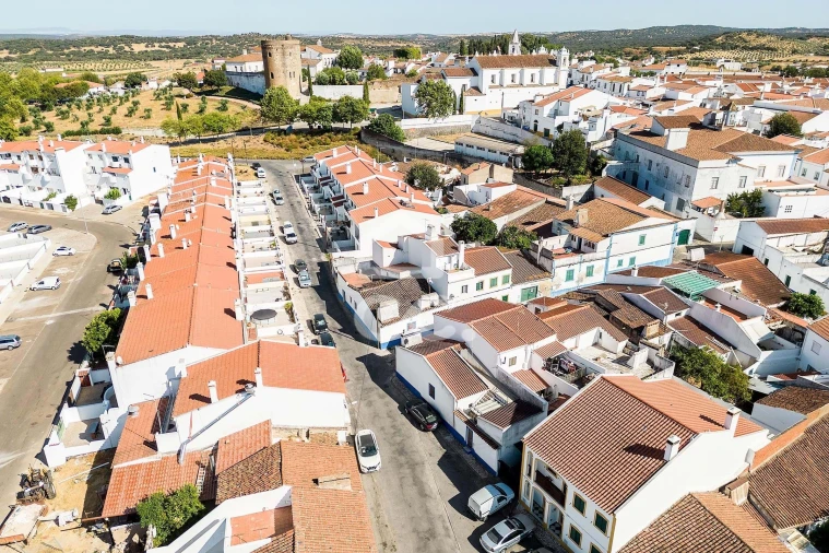 Moradia T1 para Venda em Redondo Foto 28