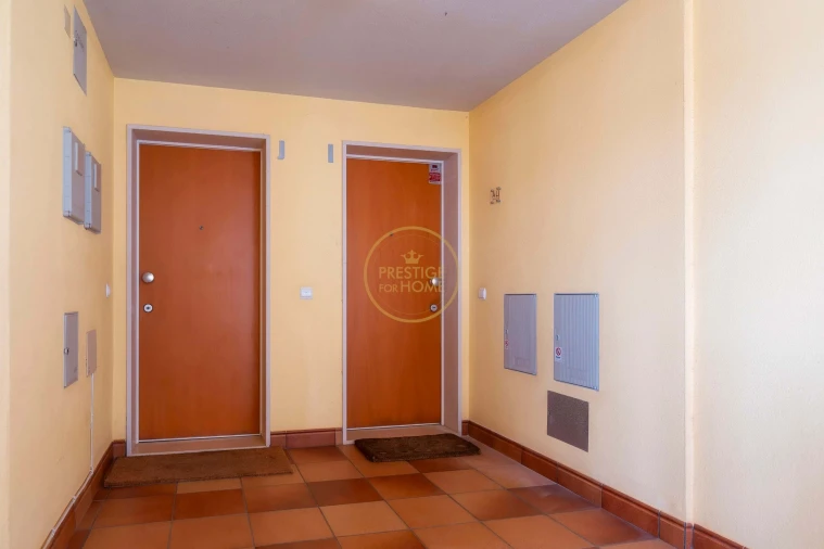 Moradia T3 para Arrendamento em Quarteira Foto 70