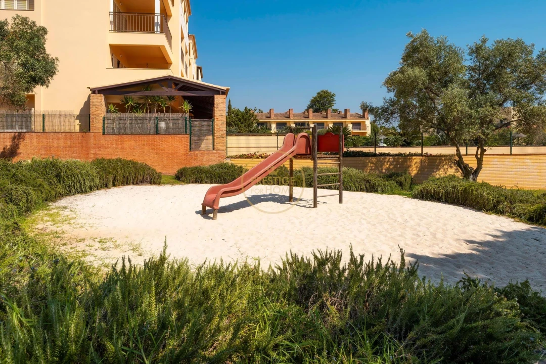 Moradia T3 para Arrendamento em Quarteira Foto 83