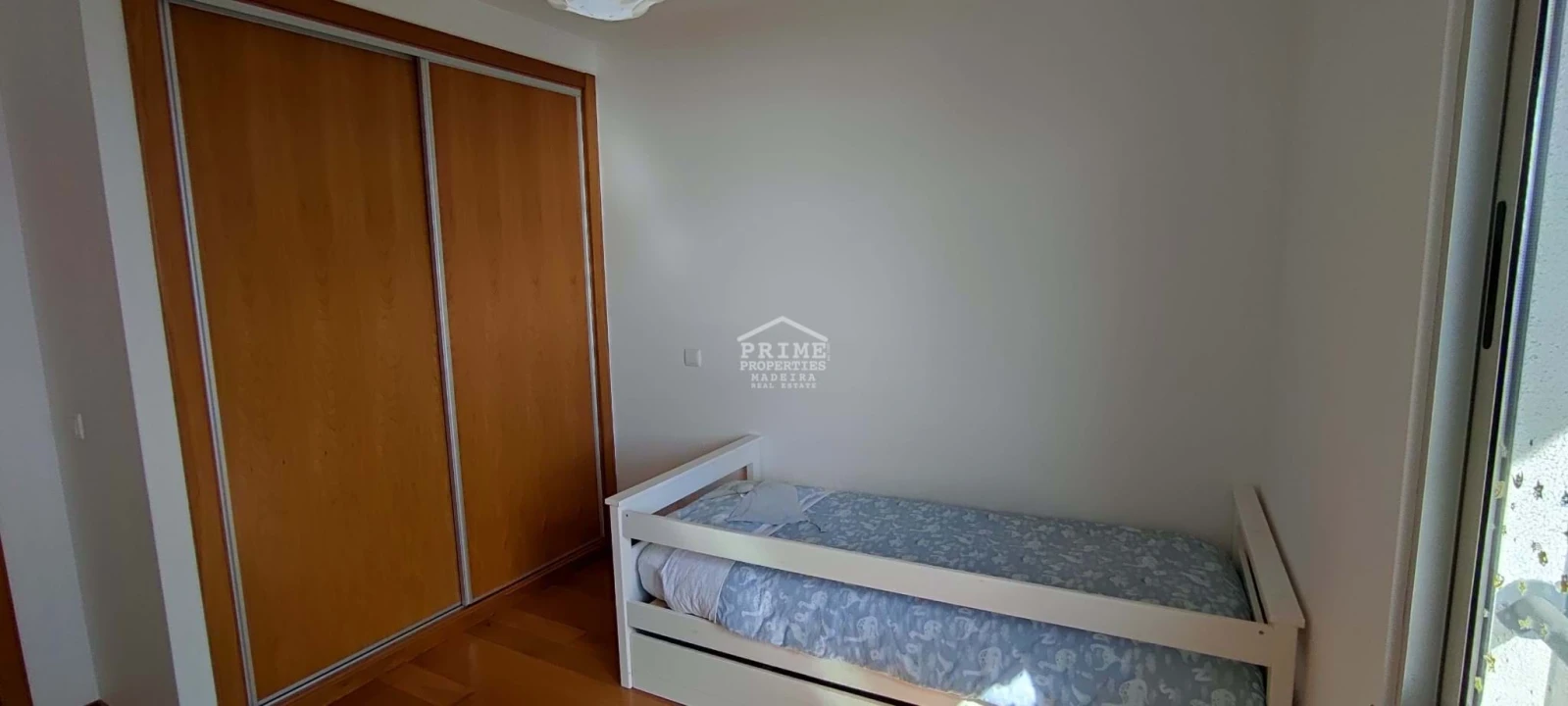 Apartamento T2 para Venda em Caniço Foto 9