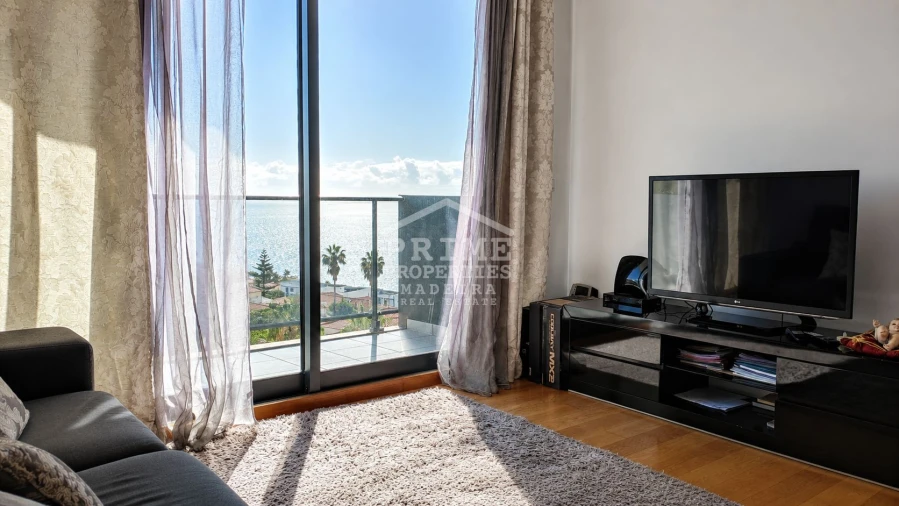 Apartamento T2 para Venda em Caniço Foto 4