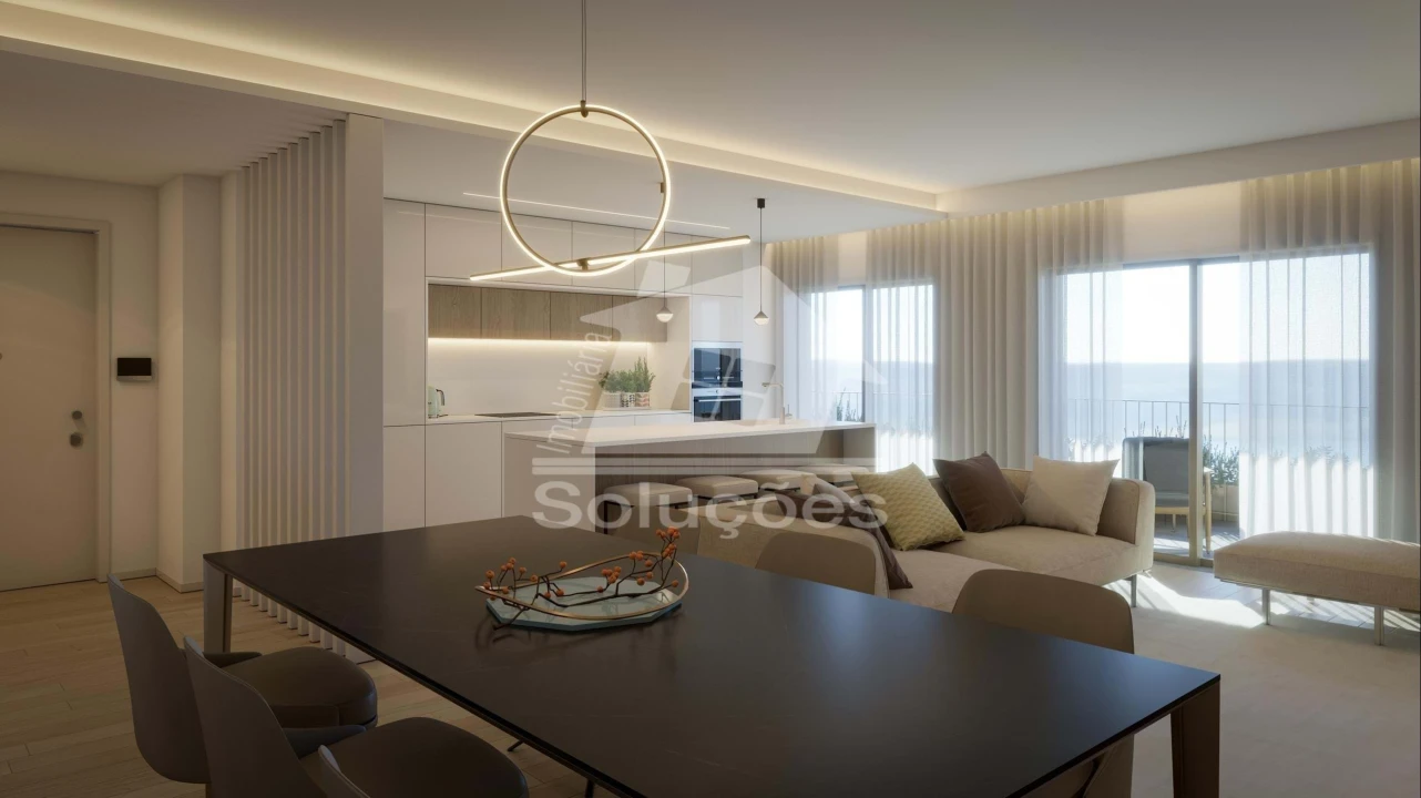 Apartamento T3 para Venda em Portimão Foto 3