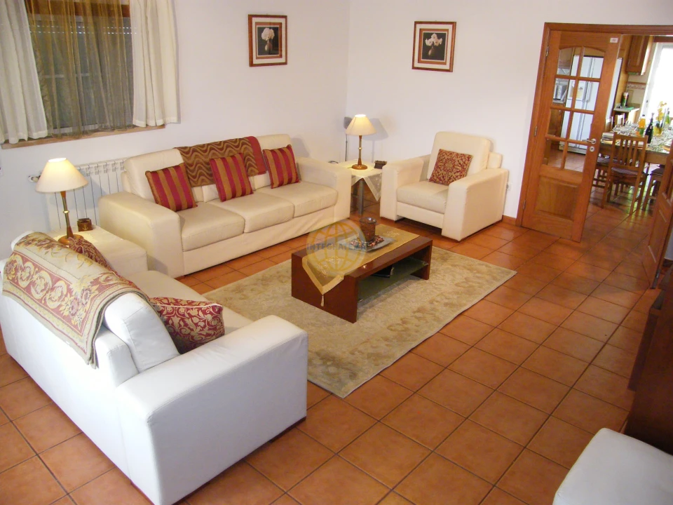 Moradia T4 para Venda em A dos Francos Foto 10