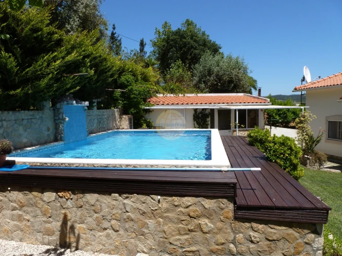 Moradia T4 para Venda em A dos Francos Foto 5