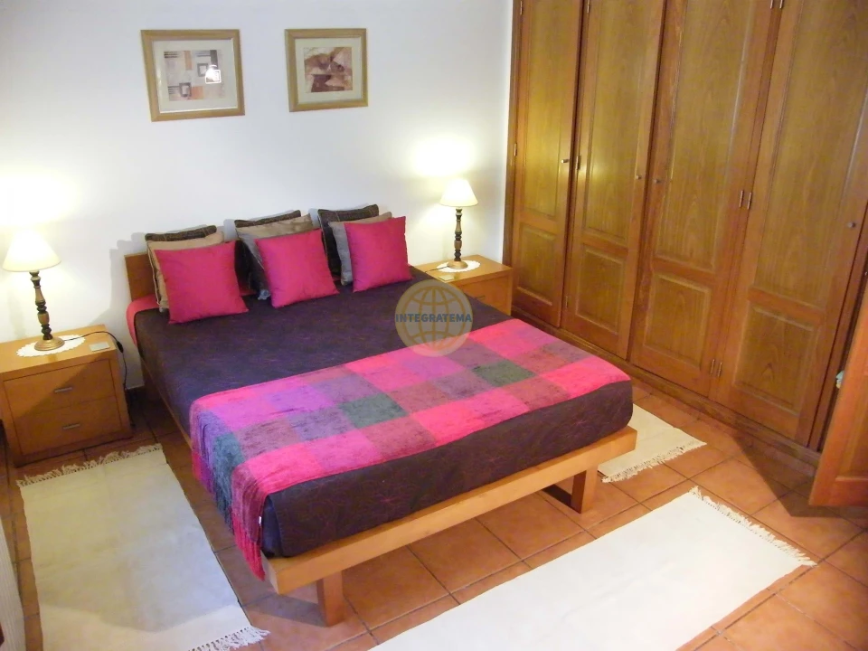 Moradia T4 para Venda em A dos Francos Foto 13