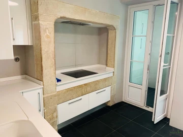 Apartamento T4 para Venda em Santa Maria Maior
