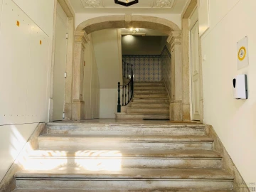 Apartamento T4 para Venda em Santa Maria Maior