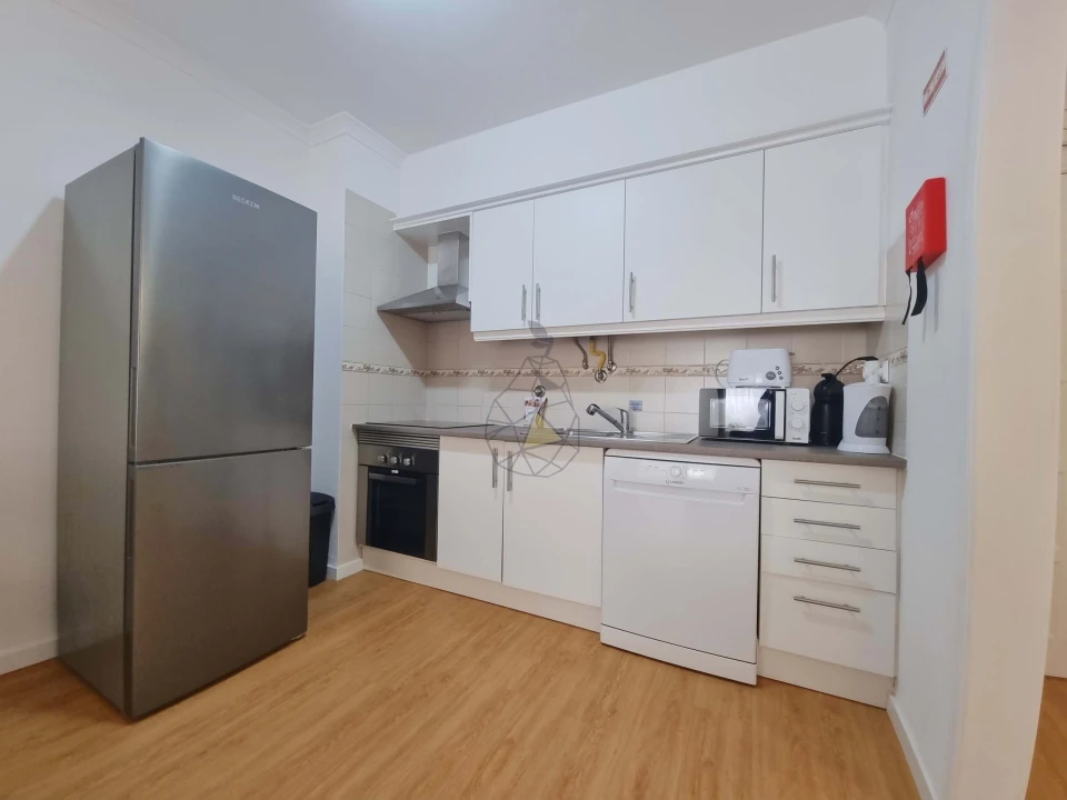Apartamento T2 para Arrendamento em Portimão Foto 6