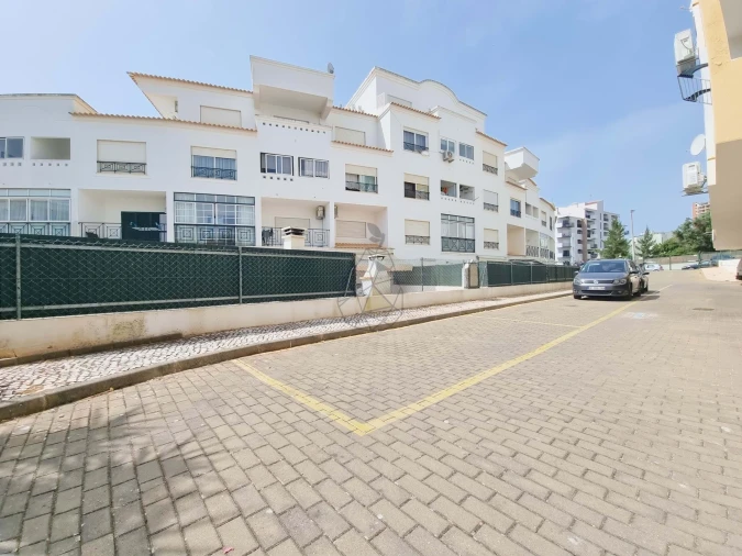 Apartamento T2 para Arrendamento em Portimão Foto 20