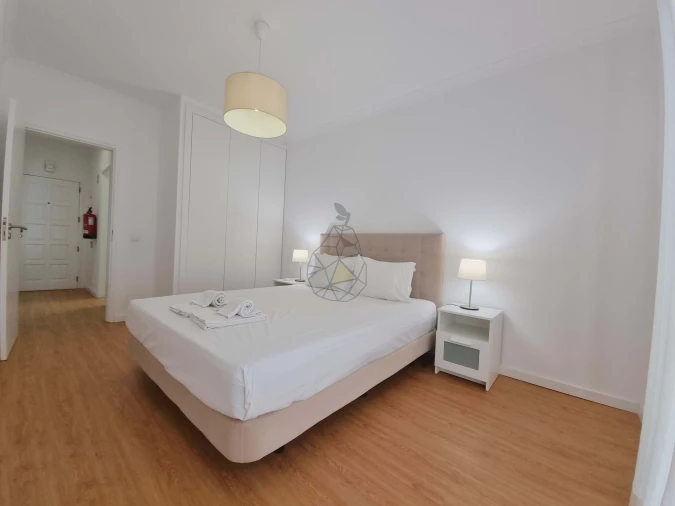 Apartamento T2 para Arrendamento em Portimão Foto 12