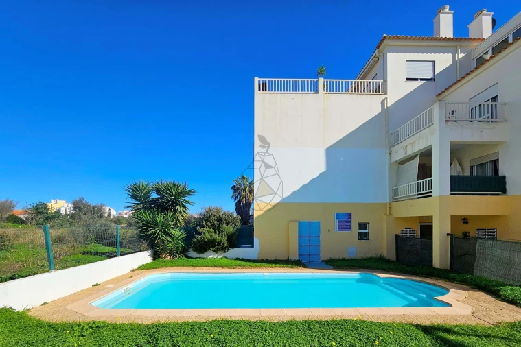 Apartamento T2 para Arrendamento em Portimão Foto 21