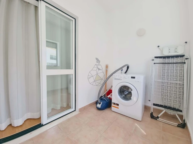 Apartamento T2 para Arrendamento em Portimão Foto 15