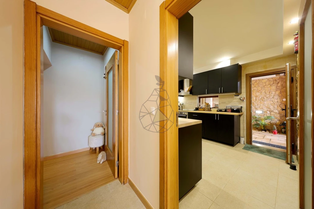 Moradia T3 para Arrendamento em Alvor Foto 13